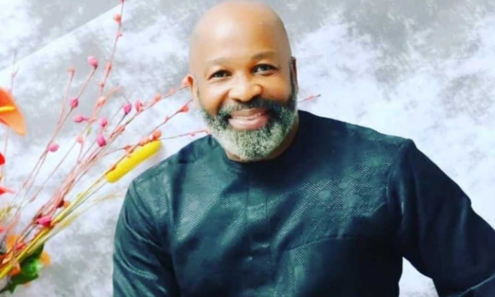 ‘I Do Not Belong To The Class Of Award Buyers’ – Nollywood Actor, Yemi Solade Reacts As Event Organizers Hold Back Award Plaque
